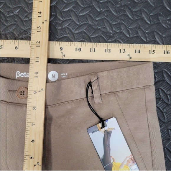 Betabrand Yoga Dress Pants Tan Khaki Womens Size Medium Classic Straight Leg NWT - Picture 5 of 10
